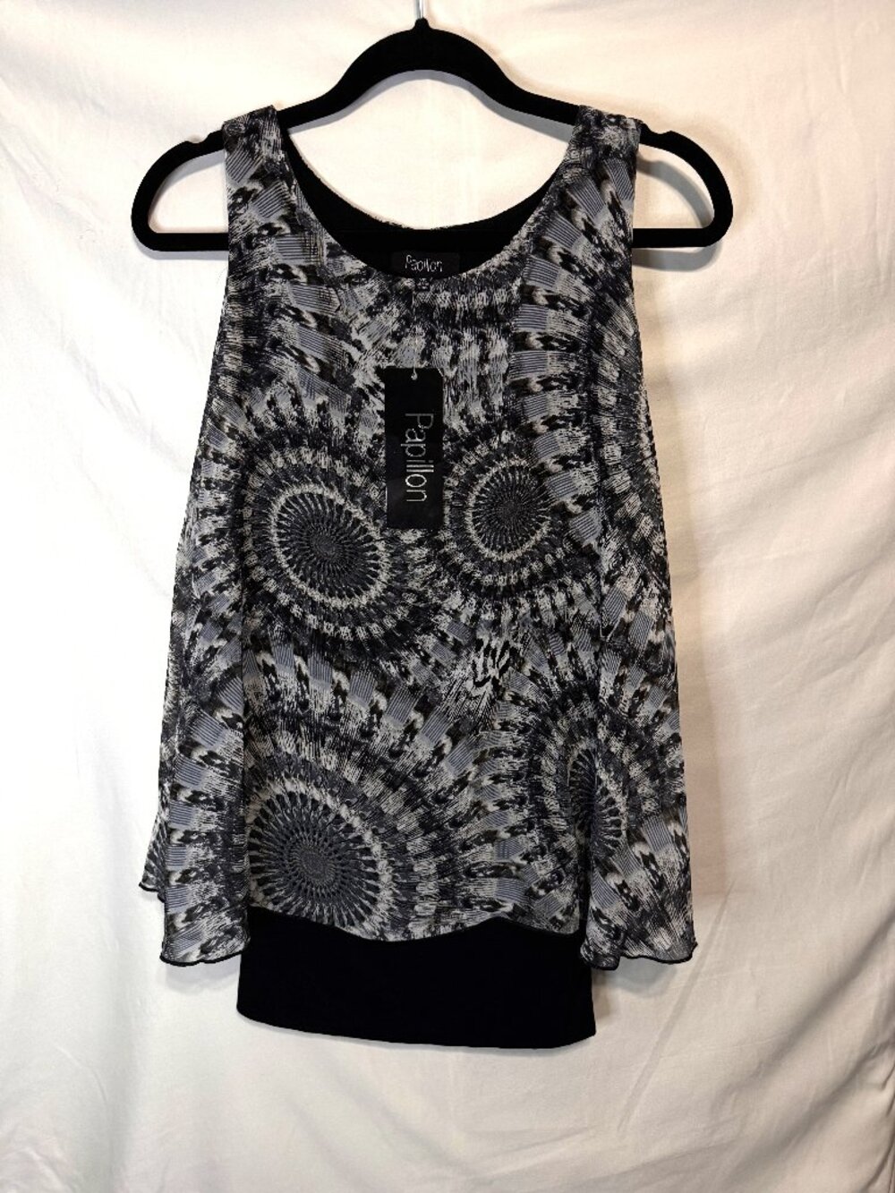 Papillon XS NWT Black Gray Abstract Layered Sleeveless Top